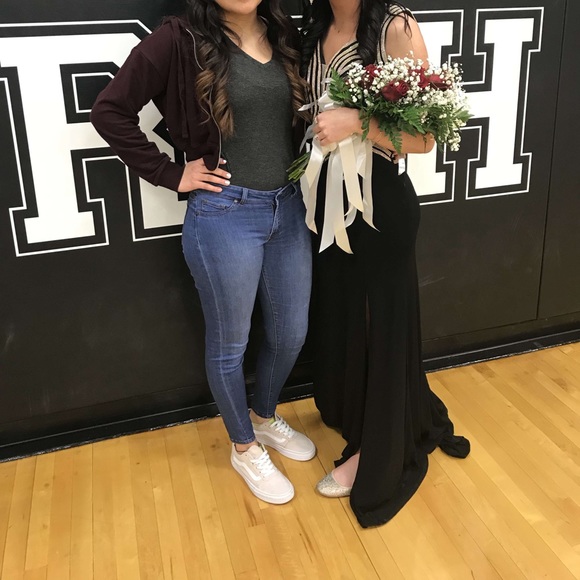 SPARKLE BLACK PROM DRESS with leg slit - Picture 3 of 6